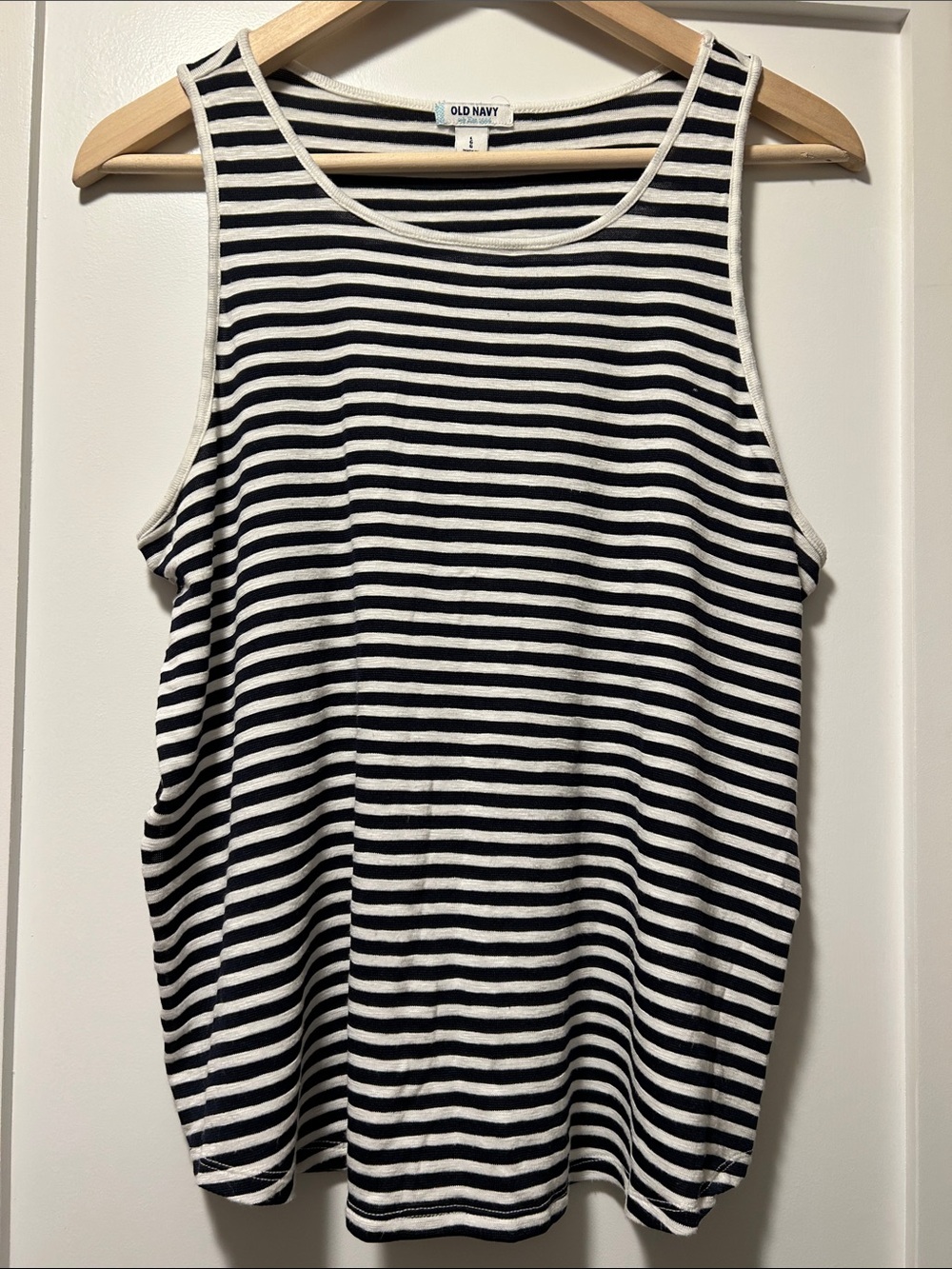 Old Navy Navy & White Striped Women's Tank Top